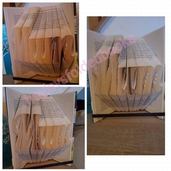 Mum in lobster font Book Folding Pattern