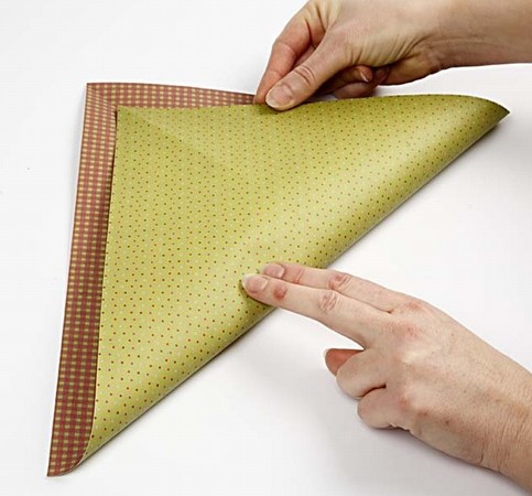 A folded envelope card