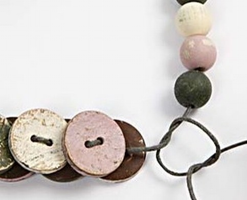 Button necklace