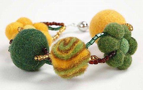 A Bracelet with Wool Beads - 126919