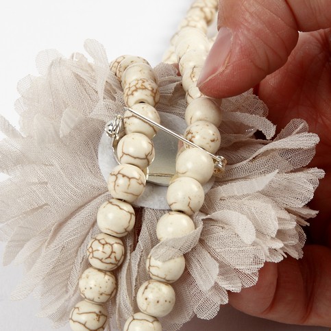 A Howlite Necklace