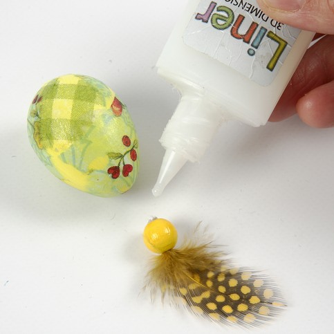 Plastic Eggs with Napkin Decoupage