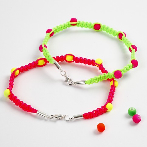 Braiding with Neon Beads