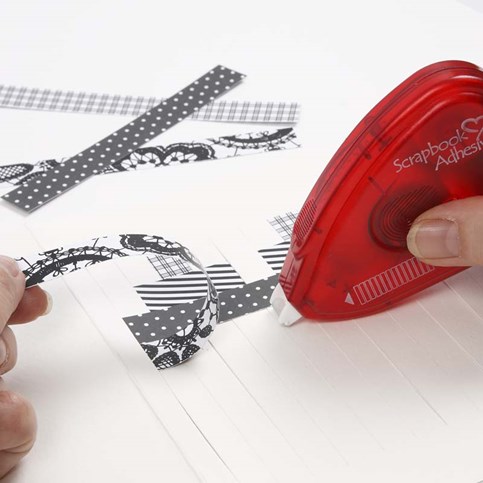 A Folded Greeting Card with a Woven Design made from Vivi Gade Design Paper