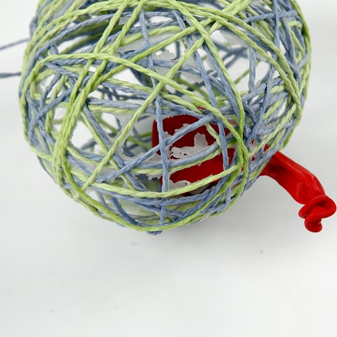 Eggs made from wound Paper Yarn