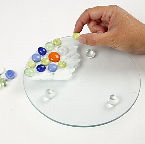 A Glass Dish with Mosaic Art