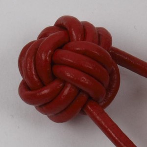 Chain with monkey's fist knots