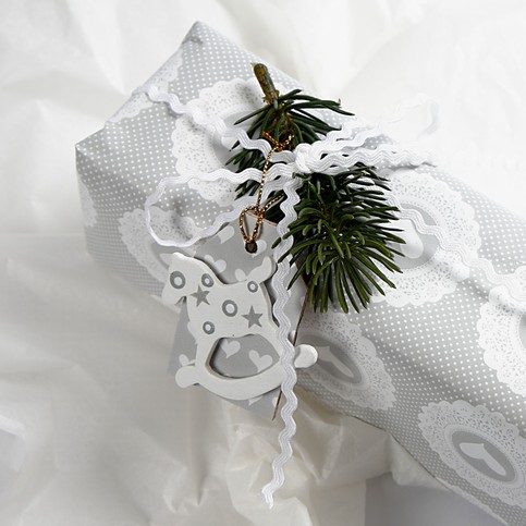 Beautiful Gift Wrapping - 104243