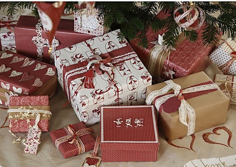 Beautiful Gift Wrapping - 104246