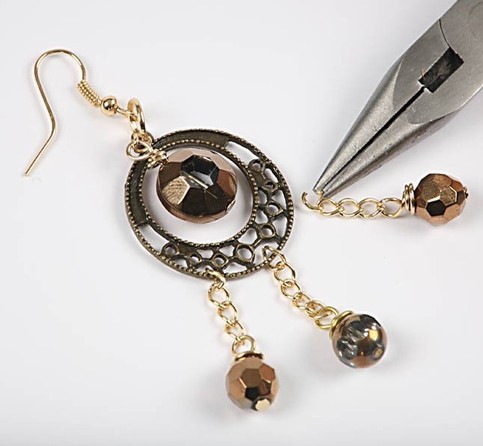 Earrings with copper glass beads